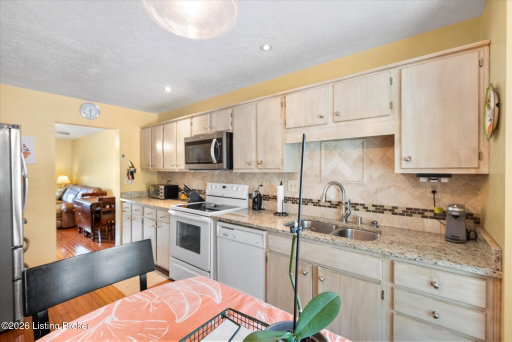 Media Image 3