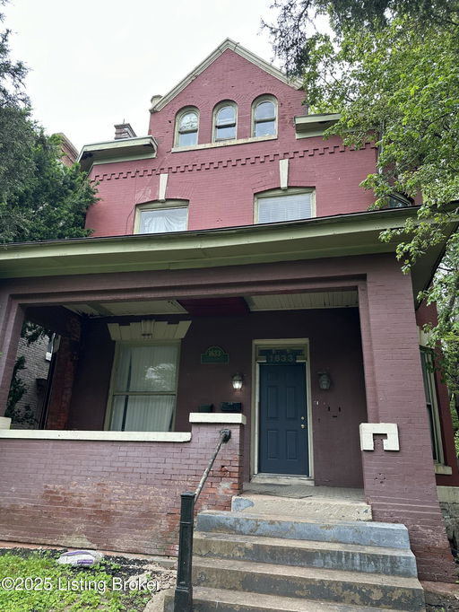 listing main photo