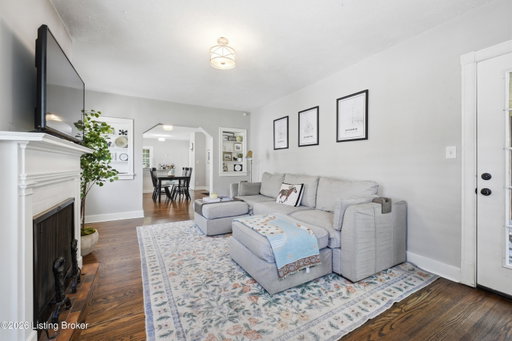 listing main photo