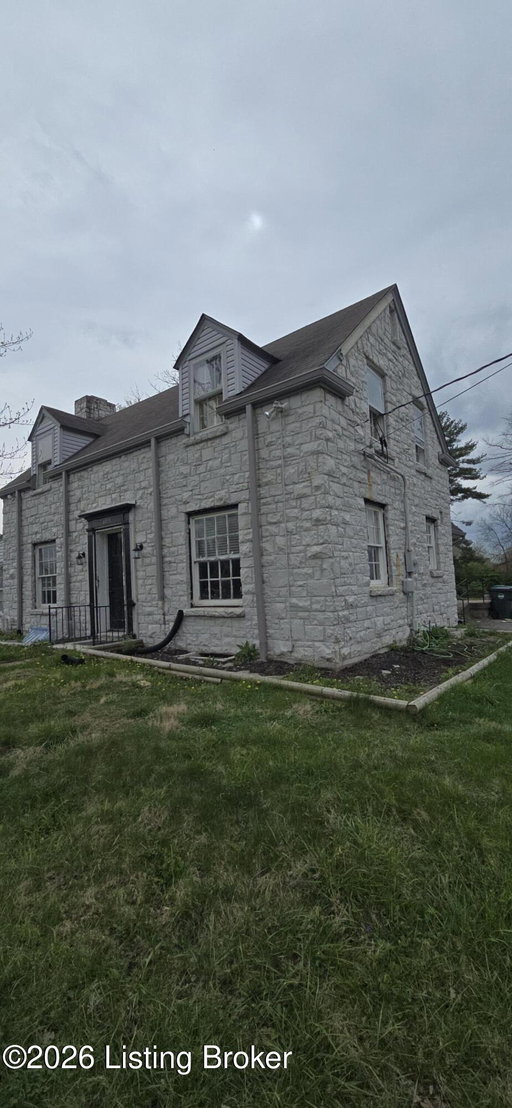 listing main photo