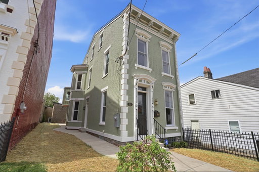 listing main photo