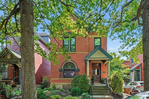 listing main photo