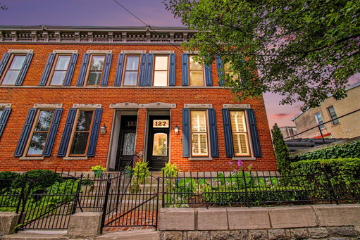 listing main photo