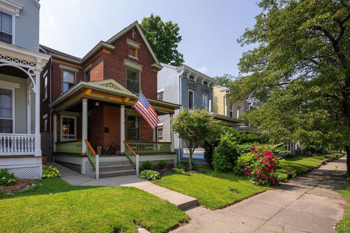 listing main photo