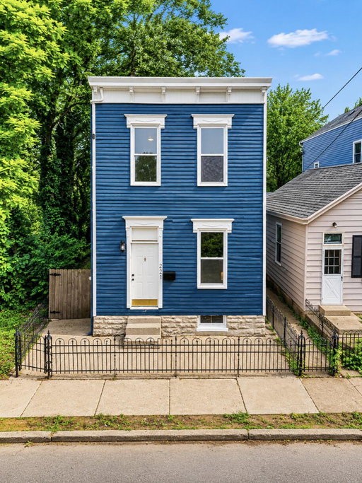 listing main photo