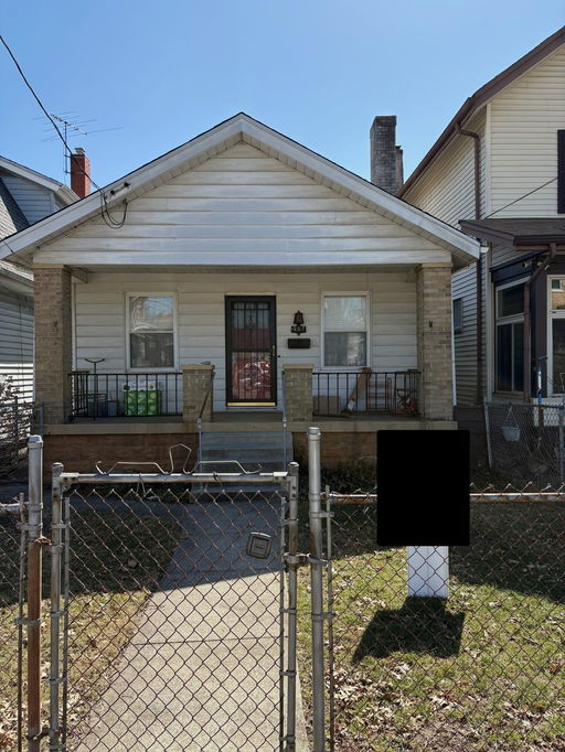 listing main photo