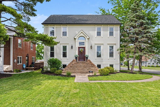 listing main photo
