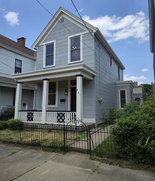 listing main photo