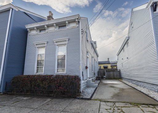 listing main photo