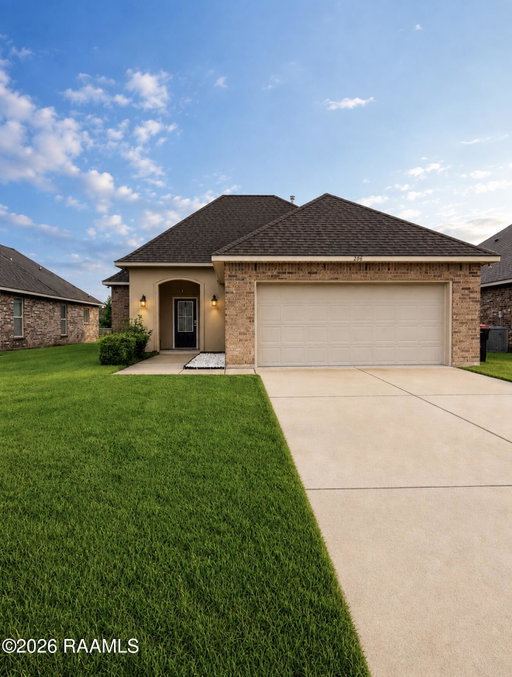 listing main photo
