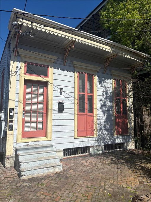listing main photo
