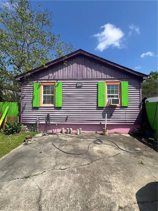 listing main photo