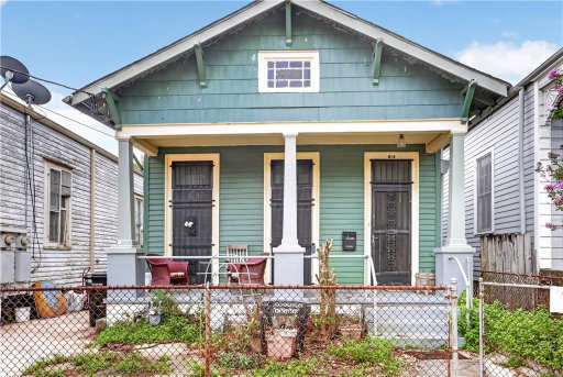 listing main photo
