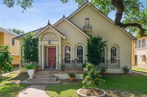 listing main photo