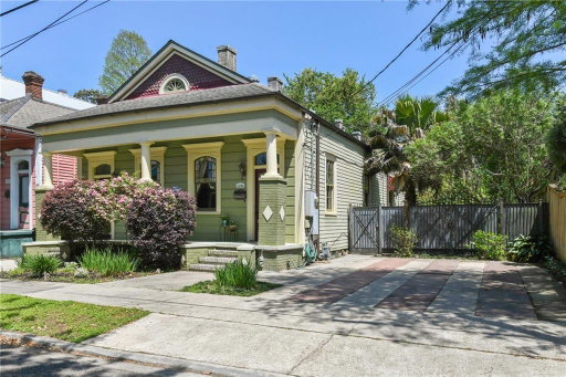 listing main photo