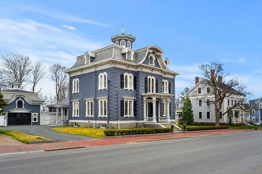 listing main photo