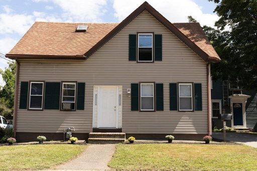 listing main photo