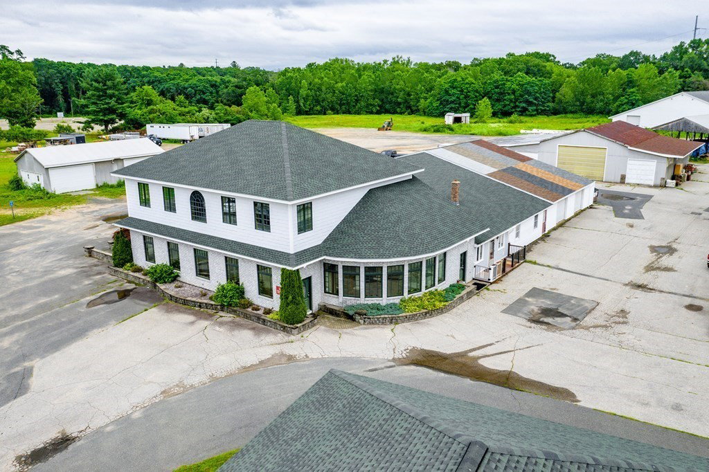 769 Silver St, Agawam, MA 01001