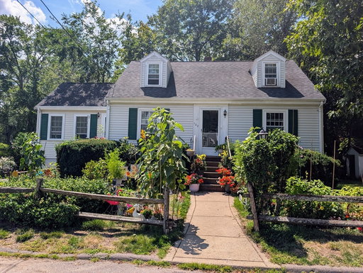 listing main photo