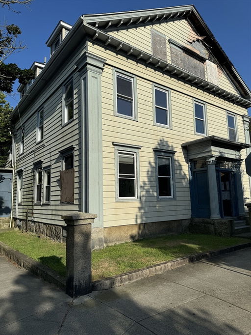 listing main photo