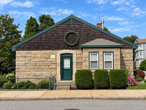 listing main photo