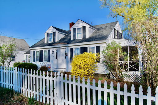 listing main photo
