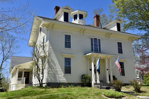 listing main photo