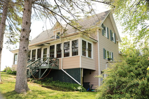 listing main photo