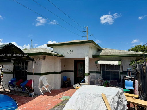 listing main photo