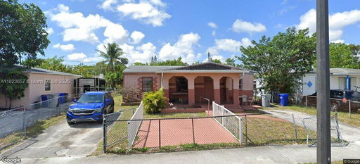 listing main photo