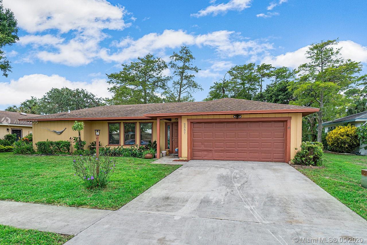 316 Canterbury Drive W, Riviera Beach, FL 33407 Home for Sale