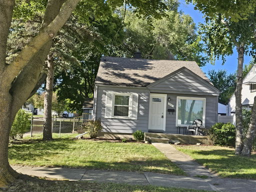 listing main photo