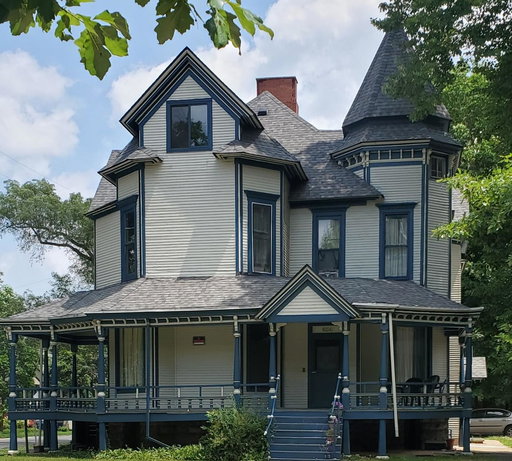 listing main photo