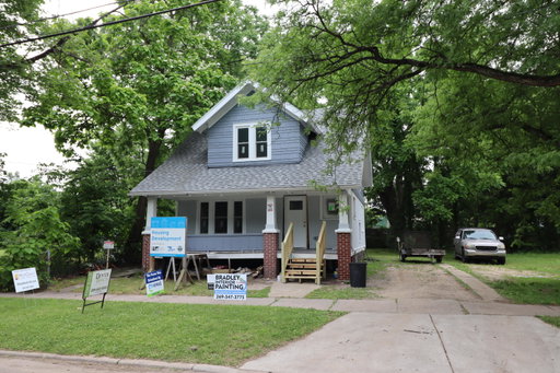 listing main photo