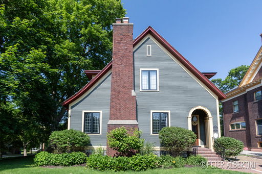 listing main photo