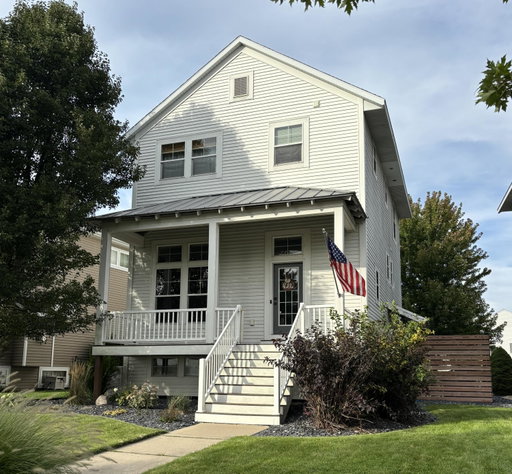 listing main photo