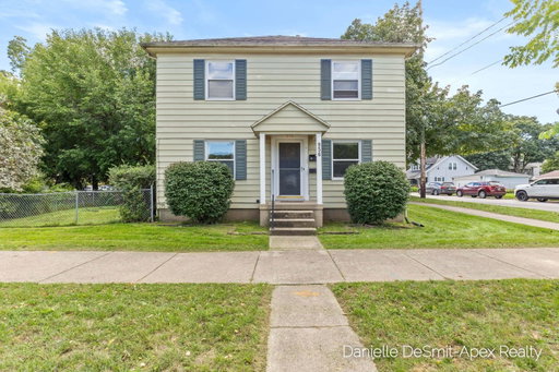 listing main photo