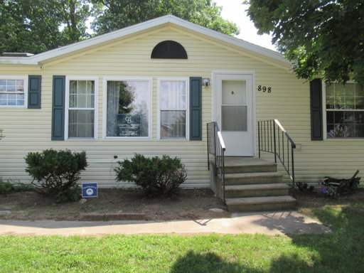 listing main photo
