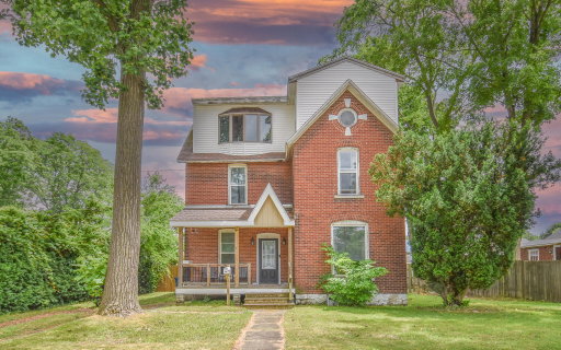 listing main photo
