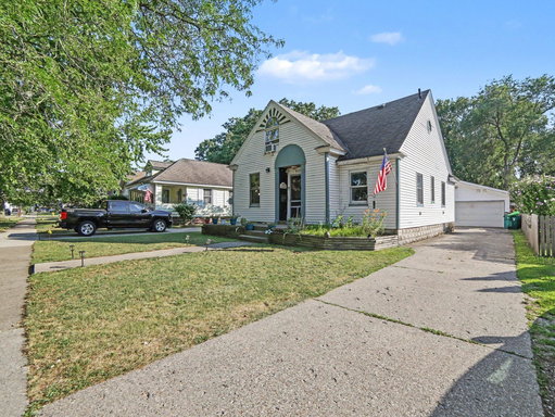 listing main photo