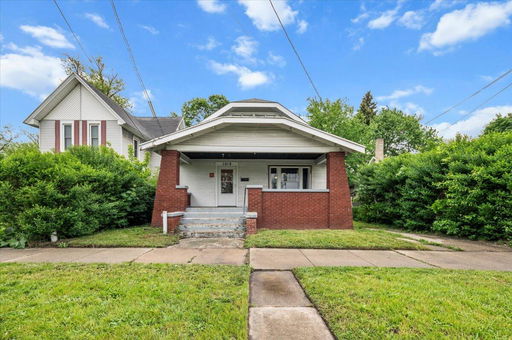 listing main photo