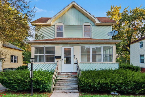 listing main photo