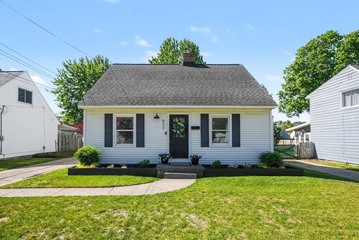 listing main photo