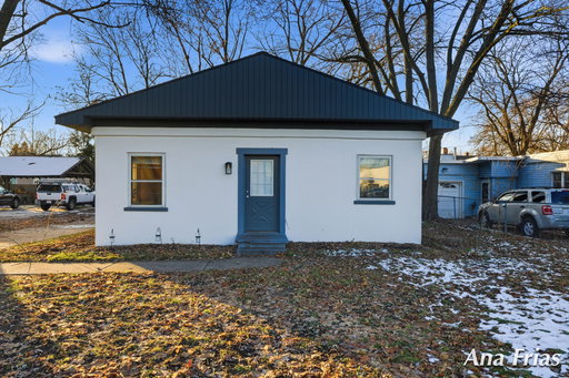 listing main photo