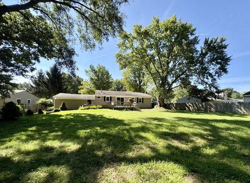 listing main photo