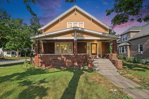 listing main photo