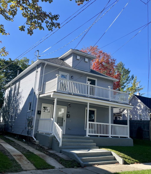 listing main photo