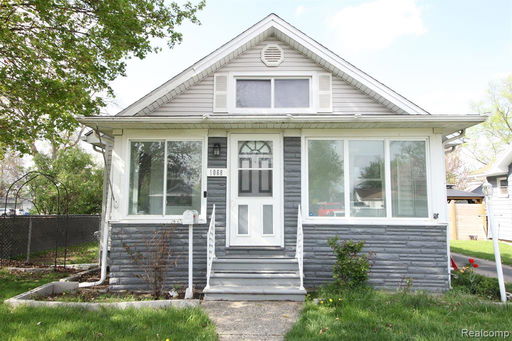 listing main photo