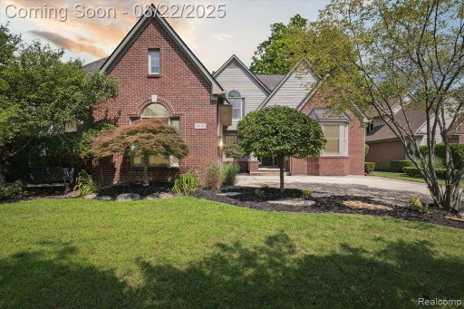 listing main photo