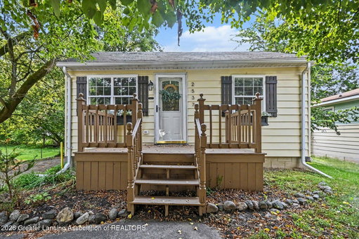 listing main photo